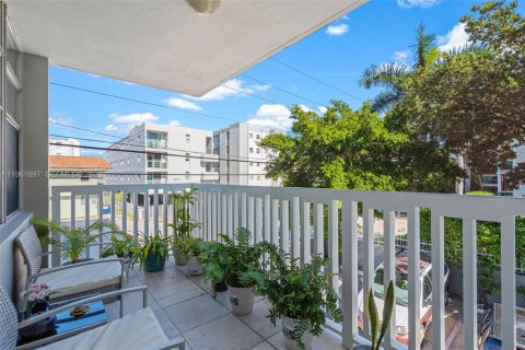 Купить кондоминиум в Майами-Бич, Флорида 2 спальни, 102.19м2, № 2024673 - фото 29