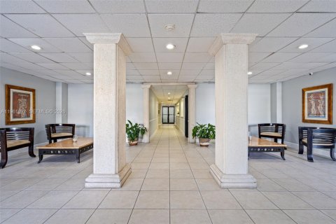 Купить кондоминиум в Майами-Бич, Флорида 2 спальни, 102.19м2, № 2024673 - фото 5