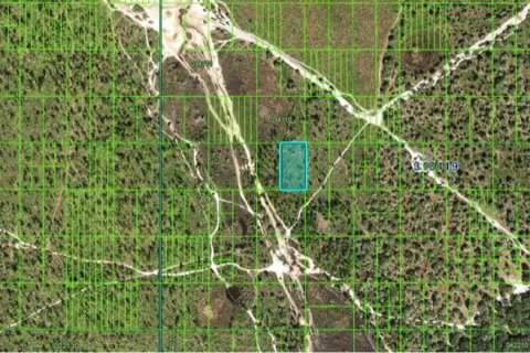 Terreno en venta en Frostproof, Florida № 2164073 - foto 3