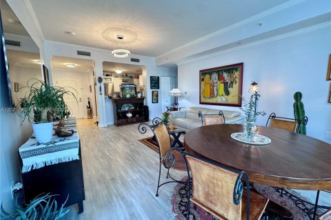 Copropriété à vendre à Miami, Floride: 2 chambres, 109.9 m2 № 2077382 - photo 13