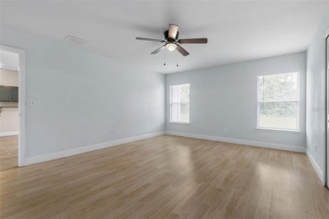 House in Palm Coast, Florida 4 bedrooms, 186.55 sq.m. № 1725517 - photo 15