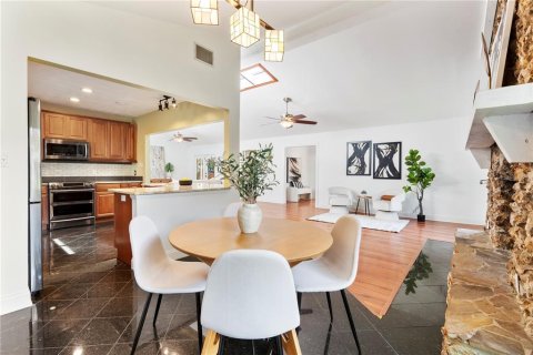 Villa ou maison à vendre à Maitland, Floride: 3 chambres, 177.26 m2 № 1545711 - photo 8