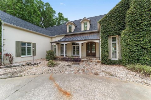 House in Ocala, Florida 4 bedrooms, 511.06 sq.m. № 1681565 - photo 2