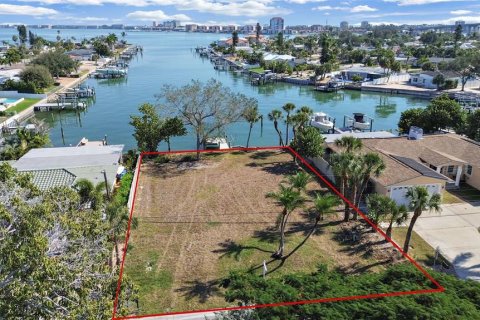 Land in Saint Pete Beach, Florida № 2141598 - photo 3