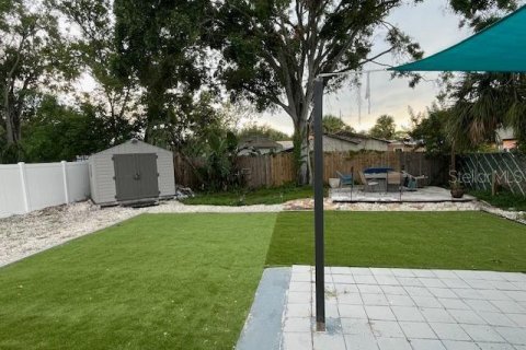 House in Tampa, Florida 2 bedrooms, 83.43 sq.m. № 1853701 - photo 13