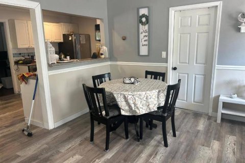 House in Tampa, Florida 2 bedrooms, 83.43 sq.m. № 1853701 - photo 6