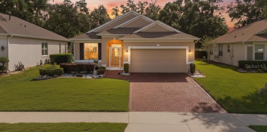 Villa ou maison à Clermont, Floride 2 chambres, 116.41 m2 № 2437149