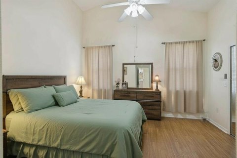 Villa ou maison à vendre à Clermont, Floride: 2 chambres, 116.41 m2 № 2437149 - photo 15