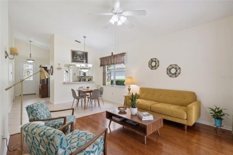 Villa ou maison à vendre à Clermont, Floride: 2 chambres, 116.41 m2 № 2437149 - photo 2