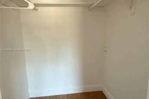 Appartement à louer à Miami Beach, Floride: 1 chambre, 67.35 m2 № 1985700 - photo 4