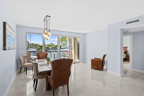 Condominio en venta en Fort Lauderdale, Florida, 2 dormitorios, 196.95 m2 № 1938928 - foto 3