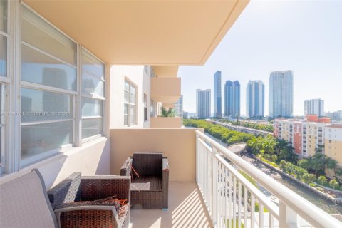 Copropriété à vendre à Sunny Isles Beach, Floride: 1 chambre, 90.58 m2 № 2021343 - photo 3