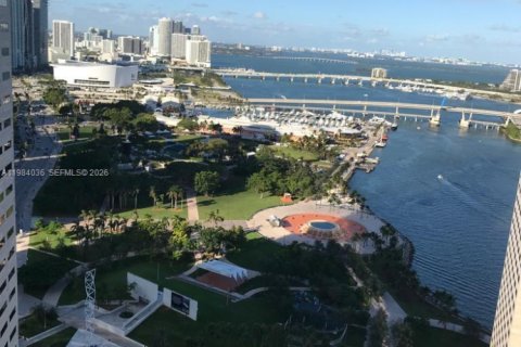 Condo in Miami, Florida, 1 bedroom № 2243784 - photo 9