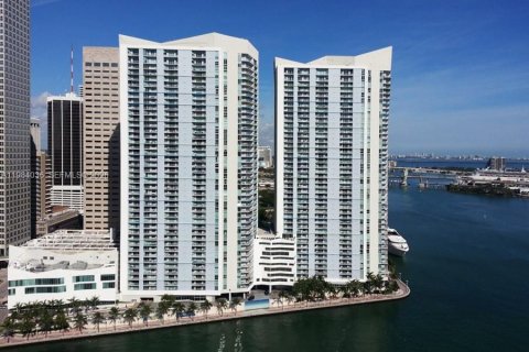 Condo in Miami, Florida, 1 bedroom № 2243784