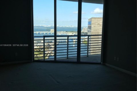Condo in Miami, Florida, 1 bedroom № 2243784 - photo 4