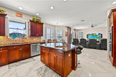 Villa ou maison à vendre à Wellington, Floride: 6 chambres, 368.17 m2 № 2169035 - photo 14