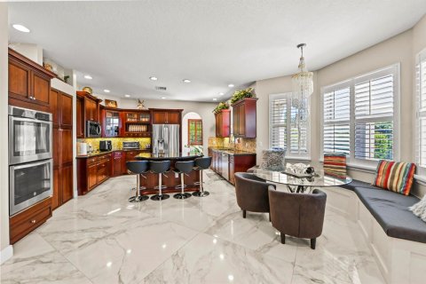 Villa ou maison à vendre à Wellington, Floride: 6 chambres, 368.17 m2 № 2169035 - photo 15