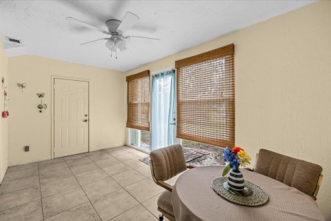 Copropriété à vendre à Port St. Lucie, Floride: 2 chambres, 134.15 m2 № 2078281 - photo 16