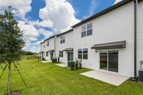 Touwnhouse à louer à Davenport, Floride: 3 chambres, 130.43 m2 № 2109397 - photo 10
