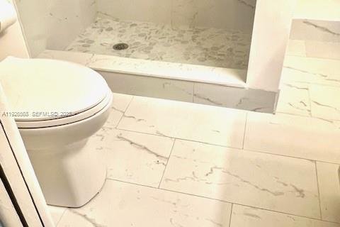 Condominio en venta en Tamarac, Florida, 2 dormitorios, 81.75 m2 № 1986457 - foto 19