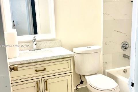 Condominio en venta en Tamarac, Florida, 2 dormitorios, 81.75 m2 № 1986457 - foto 8