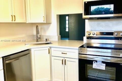 Condominio en venta en Tamarac, Florida, 2 dormitorios, 81.75 m2 № 1986457 - foto 7