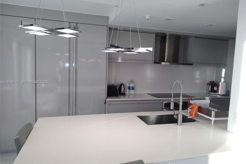 Copropriété à vendre à Sunny Isles Beach, Floride: 2 chambres, 129.69 m2 № 1996955 - photo 4