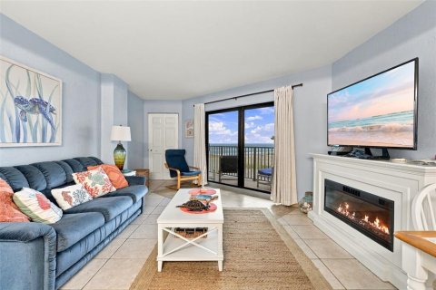 Condo in Daytona Beach Shores, Florida, 1 bedroom  № 2406914 - photo 9