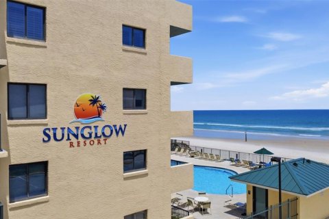 Condo in Daytona Beach Shores, Florida, 1 bedroom  № 2406914 - photo 5