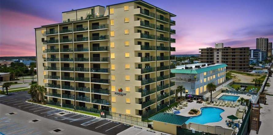 Condo in Daytona Beach Shores, Florida, 1 bedroom  № 2406914