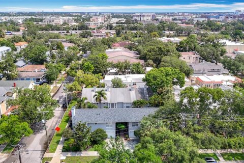 Adosado en alquiler en Tampa, Florida, 3 dormitorios, 166.67 m2 № 1906458 - foto 3