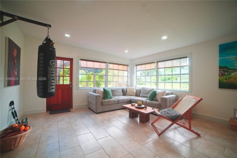 House in Homestead, Florida 4 bedrooms, 186.92 sq.m. № 2058686 - photo 27