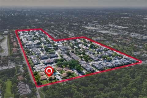 Condominio en venta en Coral Springs, Florida, 2 dormitorios, 73.39 m2 № 1890700 - foto 4