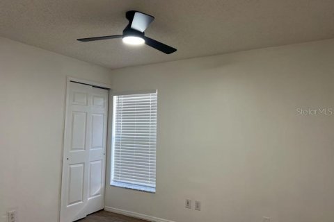 Villa ou maison à louer à Orlando, Floride: 3 chambres, 130.16 m2 № 2416417 - photo 14