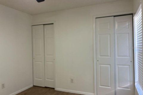 Villa ou maison à louer à Orlando, Floride: 3 chambres, 130.16 m2 № 2416417 - photo 15