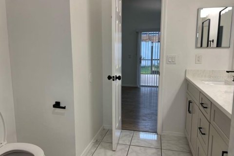 Villa ou maison à louer à Orlando, Floride: 3 chambres, 130.16 m2 № 2416417 - photo 24