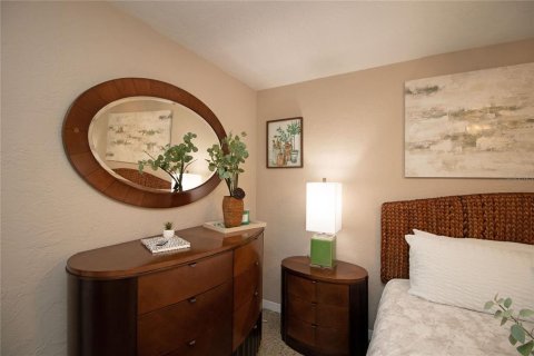Casa en alquiler en Saint Petersburg, Florida, 4 dormitorios, 136.01 m2 № 1759468 - foto 19