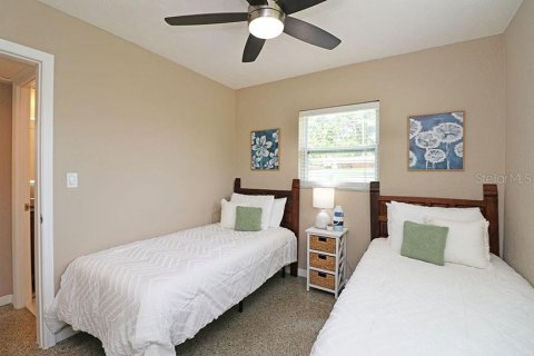 Casa en alquiler en Saint Petersburg, Florida, 4 dormitorios, 136.01 m2 № 1759468 - foto 23