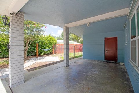 Casa en alquiler en Saint Petersburg, Florida, 4 dormitorios, 136.01 m2 № 1759468 - foto 15