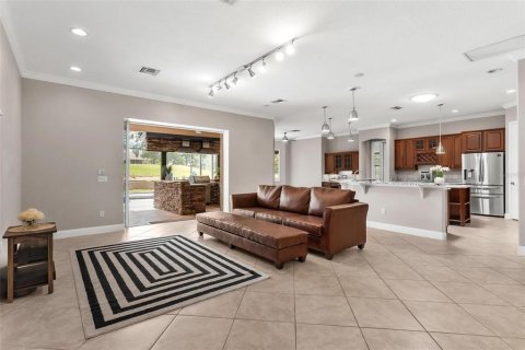 Casa en venta en Lady Lake, Florida, 3 dormitorios, 250.65 m2 № 2219251 - foto 10