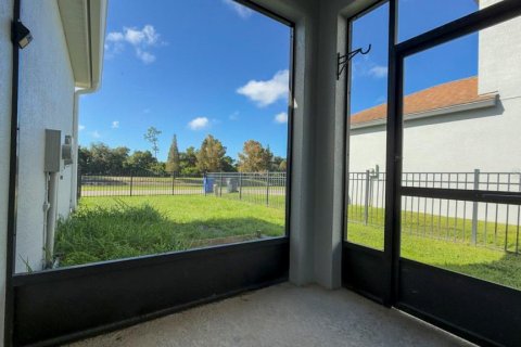 Villa ou maison à louer à Riverview, Floride: 2 chambres, 126.35 m2 № 2384195 - photo 14
