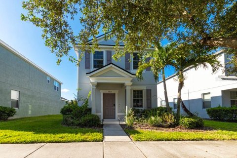 Villa ou maison à louer à Riverview, Floride: 2 chambres, 126.35 m2 № 2384195 - photo 2