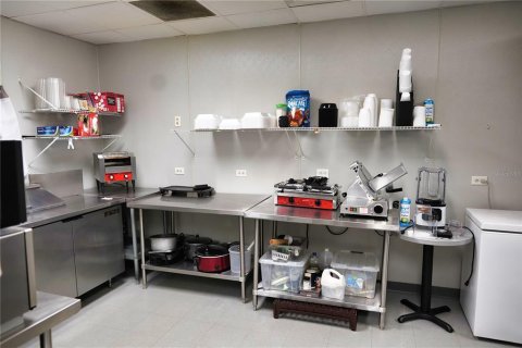Immobilier commercial à vendre à Orlando, Floride: 60.48 m2 № 1322578 - photo 14