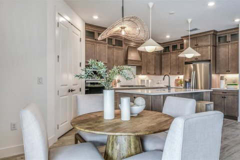 Casa en venta en Riverview, Florida, 5 dormitorios, 368.26 m2 № 2258547 - foto 5