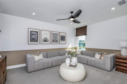 Casa en venta en Riverview, Florida, 5 dormitorios, 368.26 m2 № 2258547 - foto 19