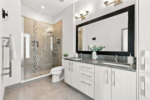 Adosado en venta en Tampa, Florida, 3 dormitorios, 184.69 m2 № 2304426 - foto 22