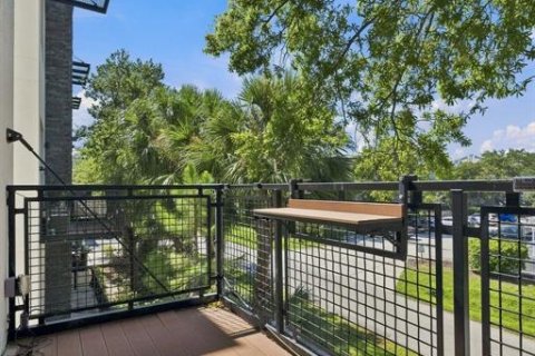 Adosado en venta en Tampa, Florida, 3 dormitorios, 184.69 m2 № 2304426 - foto 9