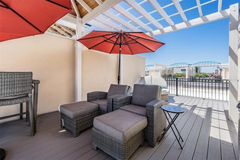 Adosado en venta en Saint Petersburg, Florida, 3 dormitorios, 202.53 m2 № 1634045 - foto 30