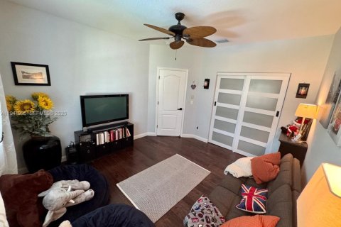 Casa en venta en Miramar, Florida, 5 dormitorios, 344.3 m2 № 2079388 - foto 22