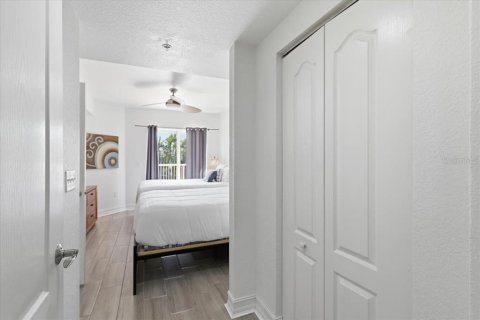 Condominio en venta en Treasure Island, Florida, 1 dormitorio, 73.39 m2 № 2205969 - foto 26